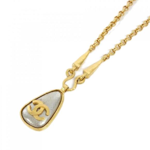 CHANEL Gold Necklace - Picture 1 of 6